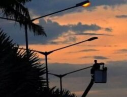 Nunggak, PLN Putus Aliran Listrik Lampu Jalan di Batusangkar