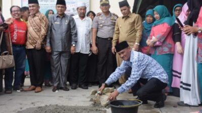 Yayasan Darianis Yatim Bangun Masjid Megah di SMPN 1 Kota Solok