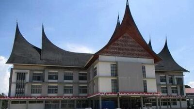 Investor Korea Tertarik Bangun Payakumbuh Convention Hotel