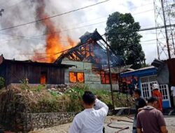 Ditinggal ke Pasar, Rumah di Alahan Panjang Terbakar