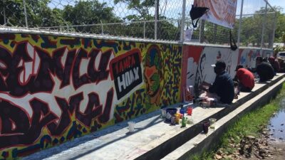 Sosialisasi Pemilu, Seniman Mural Ramaikan Paint Your City 6 di Padang