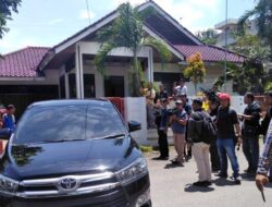 KPK Geledah Rumah Bupati Solok Selatan