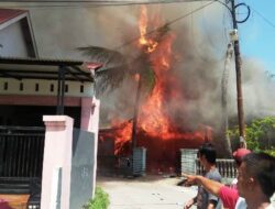 Dua Rumah dan Tiga Sepeda Motor di Cubadak Aia Hangus