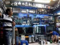 Sepi Peminat,Penjualan Alat Rumah Tangga Anjlok