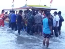 Terperangkap di Pulau Angso Duo, Pengunjung Berhasil Dievakuasi