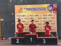 Ahmad Zaki Bawa Emas ke Padang