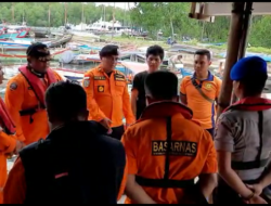 Sempat Dilaporkan Hilang, Tim SAR Berhasil Evakuasi Nelayan