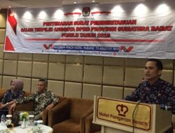 KPU Sumbar Serahkan Surat Pemberitahuan kepada 65 Caleg Terpilih 