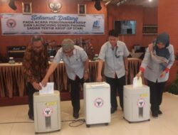 Semen Padang Musnahkan 5.120 Boks Arsip