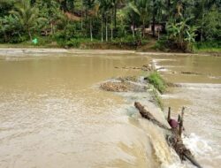 Warga Pakan Rabaa Berharap Sungai Pinti Kayu Dinormalisasi