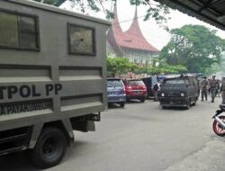 Satpol PP Payakumbuh Sampai Kejar-kejaran Tertibkan PKL