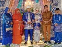 Bupati Ali Mukhni Bermenantu