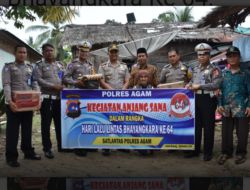 Polres Agam Salurkan Bantuan Bagi Warga Miskin di Wilayahnya