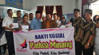 Ikatan Keluarga Tanah Datar dan PADUSI Bantu Korban Tragedi Wamena Pessel