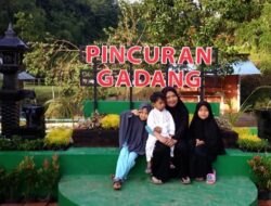 Objek Wisata Pincuran Gadang Ramai Dikunjungi