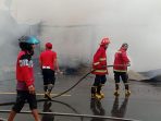 Rumah di Pasaman Hangus Terbakar