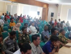 Pemilik  KJA di Danau Maninjau Dukung Pembersihan Keramba