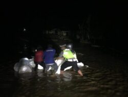 Seluruh Kecamatan di Solsel Terkena Dampak Banjir Bandang