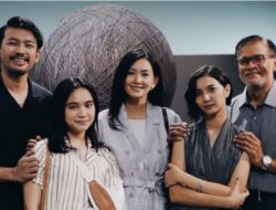 NKCTHI, Film Keluarga untuk Kita Berkaca