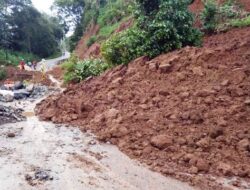 Longsor, Jalan Raya Sungayang-Lintau Terputus