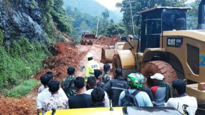 Jalur Sumbar-Riau Sudah Bisa Dilewati