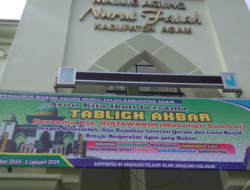 Tak Ada Peringatan Tahun Baru, yang Ada Cuma Tabligh Akbar