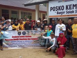 TeRuCi Chaprendang Salurkan Bantuan untuk Korban Banjir di Solsel