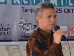 Delapan Paslon Serahkan Mandat Maju dari Jalur Perseorangan