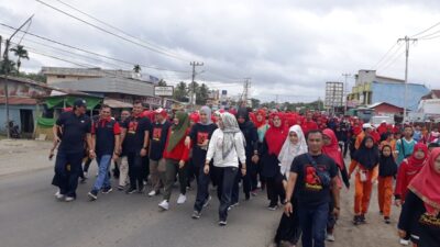 Meriahkan Festival Pamalayu, Ribuan Warga Jalan Santai