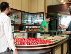 Rampok di Batusangkar, Todongkan Pistol ke Pedagang Emas