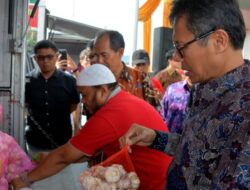 Pemprov Sumbar Datangkan 23,6 Ton Bawang Putih