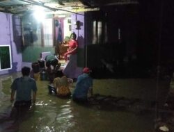 Batang Lembang Kembali Meluap, Pemukiman dan Sekolah di Solok Direndam Banjir