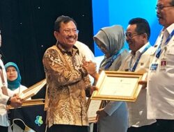 Bebas Kaki Gajah, Bukittinggi Raih Penghargaan dari Menkes 
