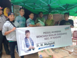 Tim Mulyadi Peduli Bantu Korban Banjir IV Nagari Agam