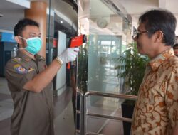 Gubernur : Keluar Rumah Semua Wajib Pakai Masker Kain