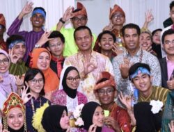 Malam Kebudayaan Program Malaysia Future Leaders School Meriah