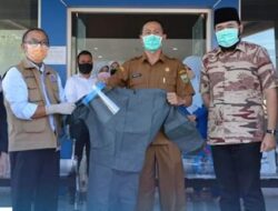 Bank Nagari Padang Panjang Sumbangkan APD dan Sembako