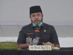 Walikota Padang Panjang Pastikan Bantuan Penanganan Covid-19 Tepat Sasaran