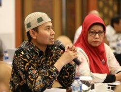 Ketua Fraksi PKS Serahkan 90% Dana Pokir Anggota  Dewan untuk Penanggulangan Covid-19