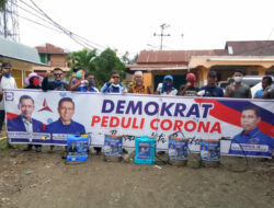 Demokrat Melawan Corona, Sepekan Penuh Mukhlis Lakukan Penyemprotan Disinfektan di Tiga Kelurahan