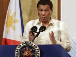 Presiden Filipina Ancam Tembak Mati Pelanggar Lockdown