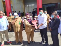 Daharmasraya Dapat Bantuan 14 Sepeda Motor untuk PPL