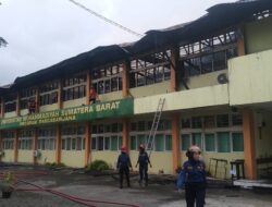 Gedung Universitas Muhammadiyah Sumbar Terbakar
