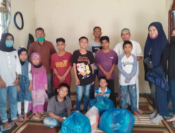 Mahasiswa Pendidikan Bahasa dan Sastra Indonesia UBH Turun ke Jalan dan Panti Asuhan