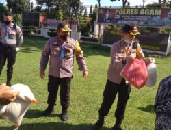 Polres Agam Salurkan 448 Paket Sembako kepada Masyarakat di Enam Kecamatan