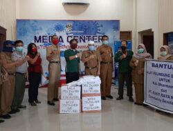 PT BRM Bantu APD untuk Tim Gugus Tugas Covid-19 Dharmasraya
