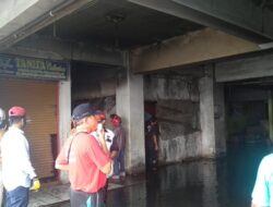 Setelah Blok I, Giliran Gudang di Koppas Plaza Pasar Raya Padang Terbakar