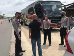 Dua Pekan PSBB, Polres Dharmasraya Halau 294 Kendaraan Masuk Sumbar