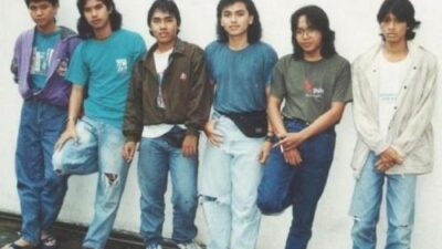 Mantan Bassis Dewa 19 Erwin Prasetya Tutup Usia