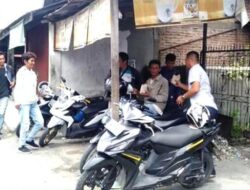 Anggota DPRD Padang Rustam Effendi Inisiasi Berbagi Nasi Bungkus